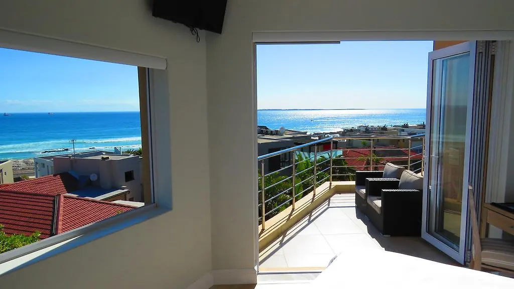 Gull On The Bay Boutique Guest House Bloubergstrand