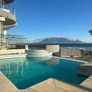 Guest house Oceansnest, Bloubergstrand