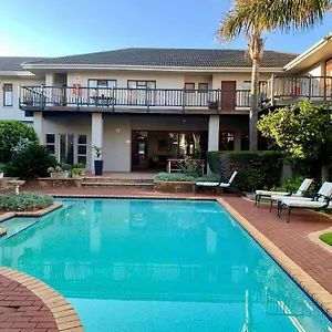 fifth-avenue-beach-house.port-elizabeth-hotel.com/