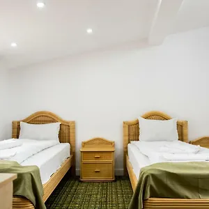 casa-gabriela-bucharest.bucharesthotelsnow.com/
